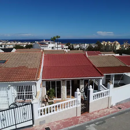 Vakantiehuis Bungalow, Torreblanca La Mata, *